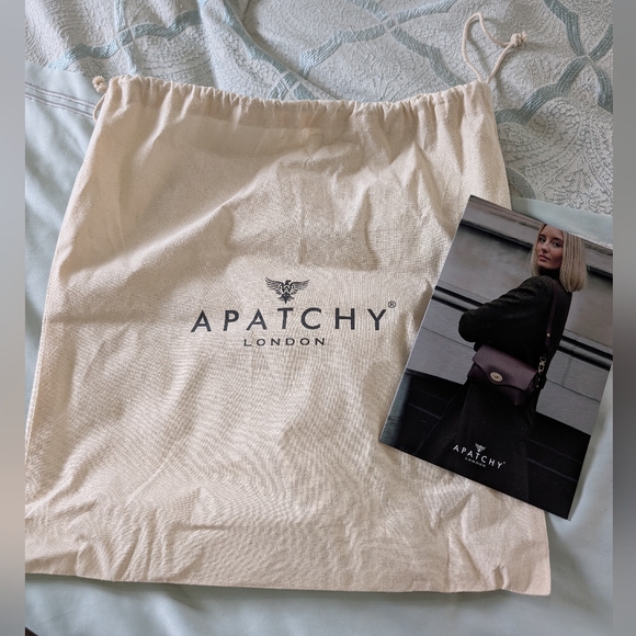 The Maddie Midi Port Leather Bag - Picture 5 of 7